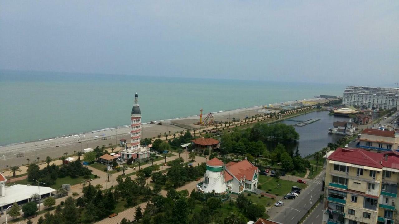Апартаменты Sea Towers Батуми Экстерьер фото